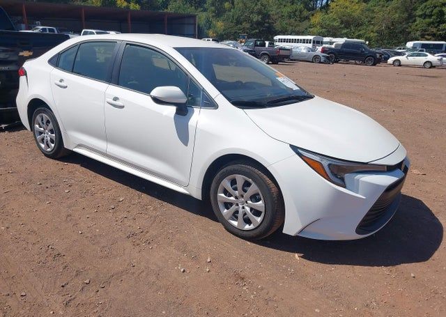 2026 TOYOTA COROLLA HYBRID LE
