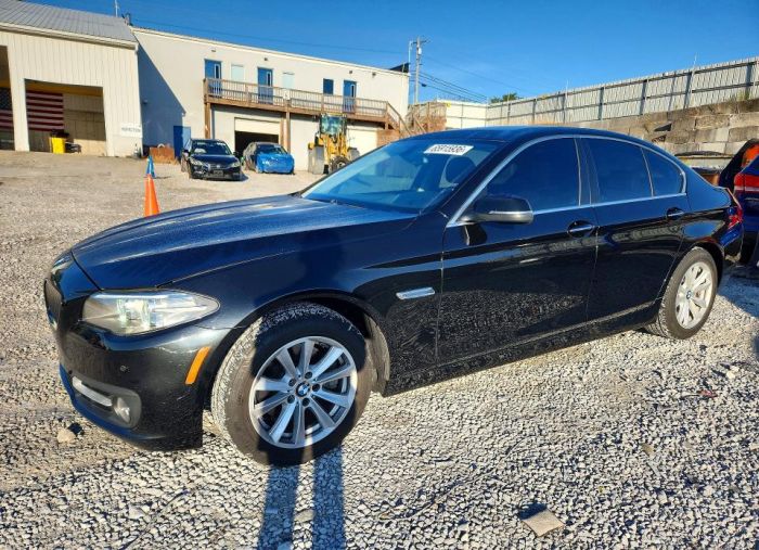 2015 BMW 5 SERIES 528