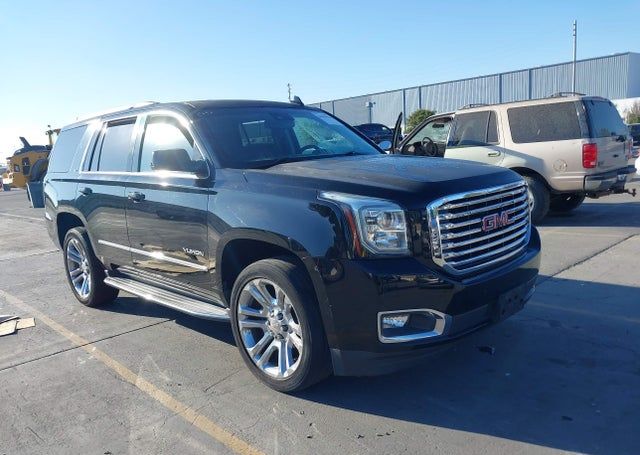 2017 GMC YUKON SLT