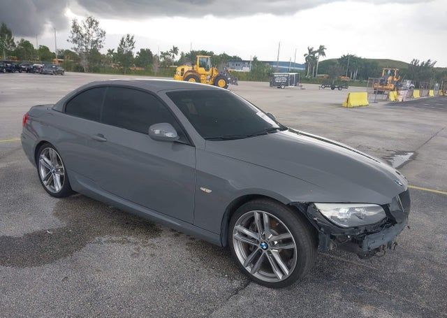 2011 BMW 335I 