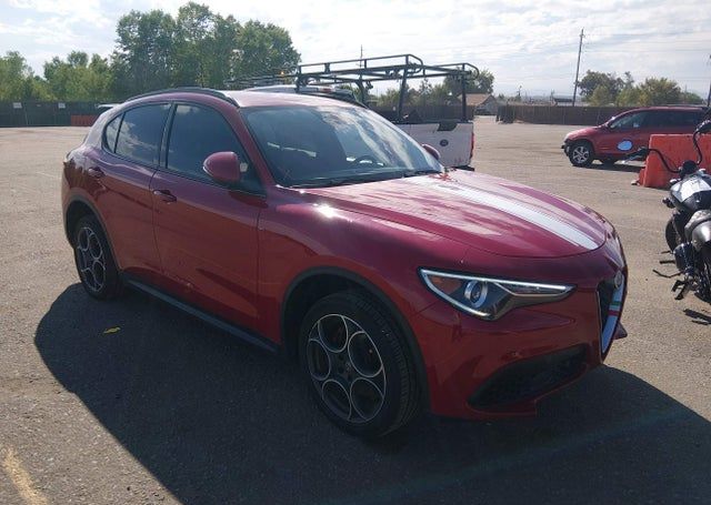 2018 ALFA ROMEO STELVIO TI SPORT AWD