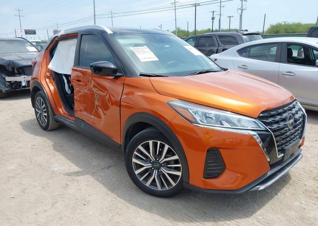 2022 NISSAN KICKS SV XTRONIC CVT