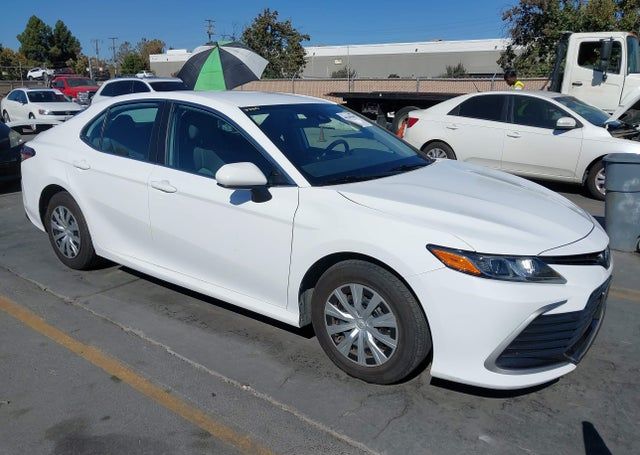 2022 TOYOTA CAMRY LE HYBRID