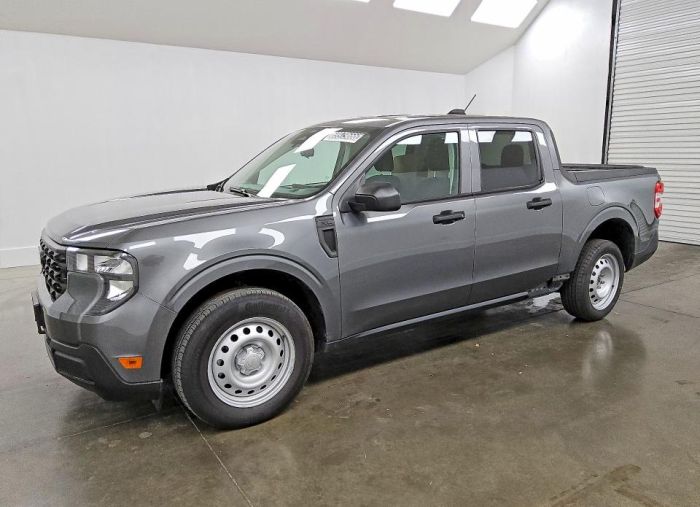 2026 FORD MAVERICK XL